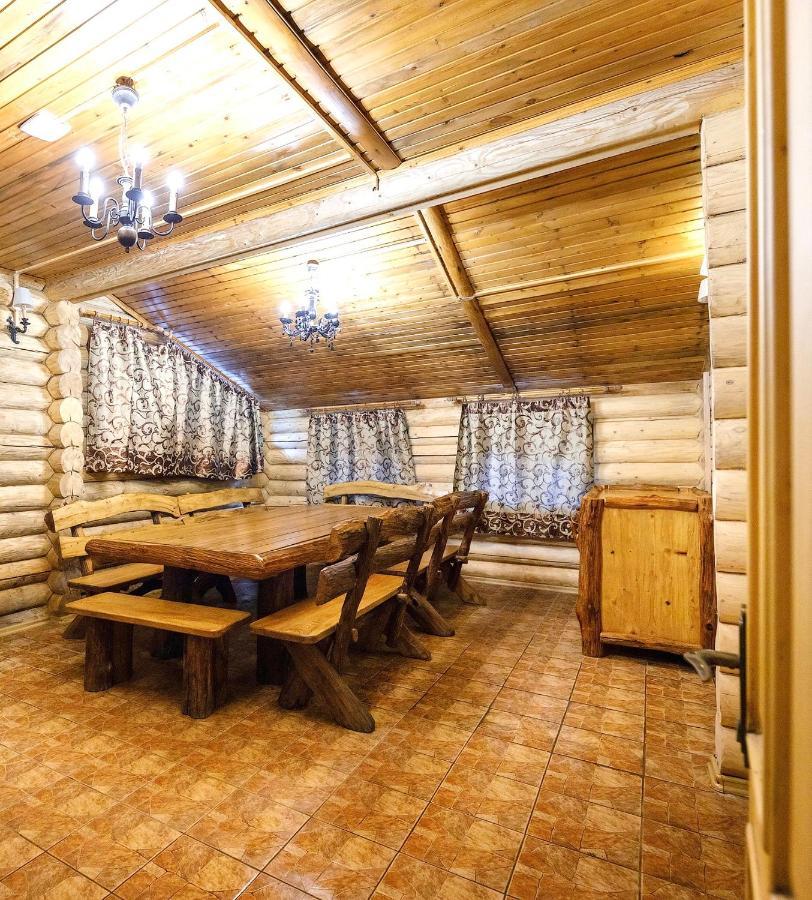 Sky Land Camping & Resort Cricova Exterior photo
