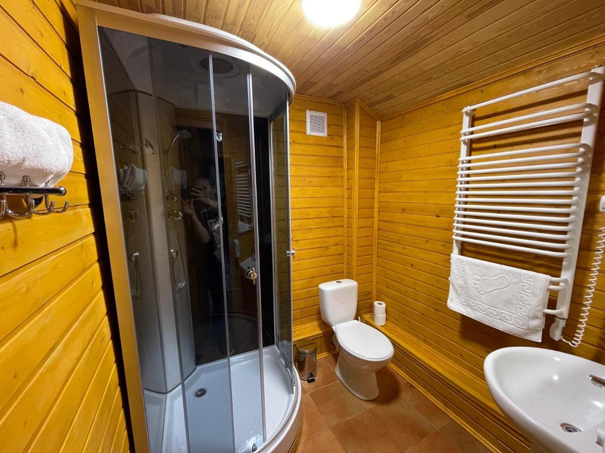 Sky Land Camping & Resort Cricova Exterior photo